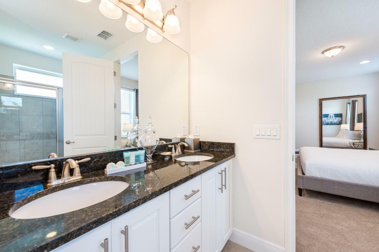 Fabulous Home By Rentyl Near Disney With Private Pool, Game Room & Resort Amenities - 7469M أورلاندو المظهر الخارجي الصورة